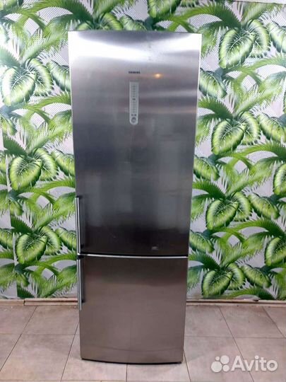 Холодильник б/у серый металлик Siemens no frost
