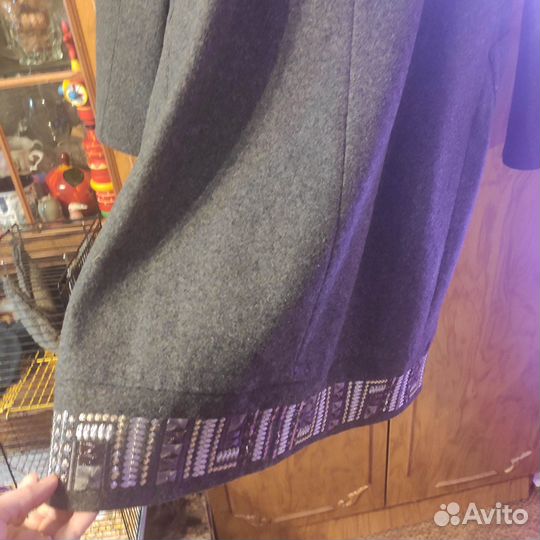 Пальто женское демисезонное 46