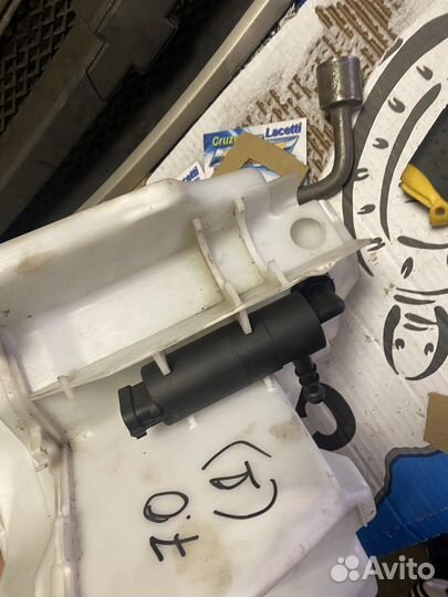 Бачок омывателя nissan juke f15