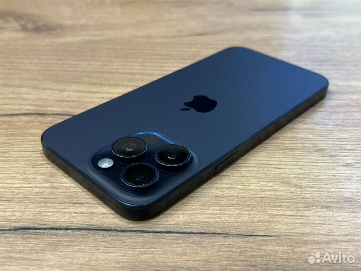 iPhone 15 Pro Max, 256 ГБ