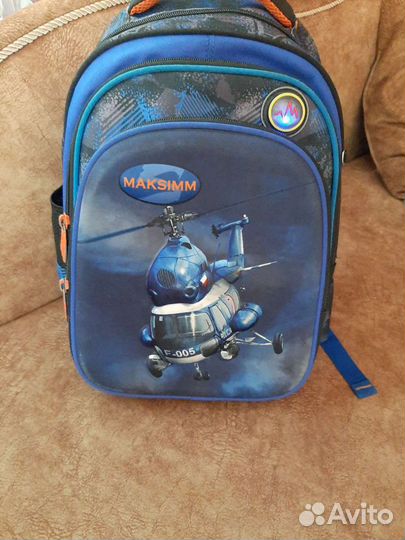 Школьный рюкзак