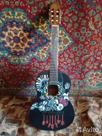 Акустическая гитара yamaha c40