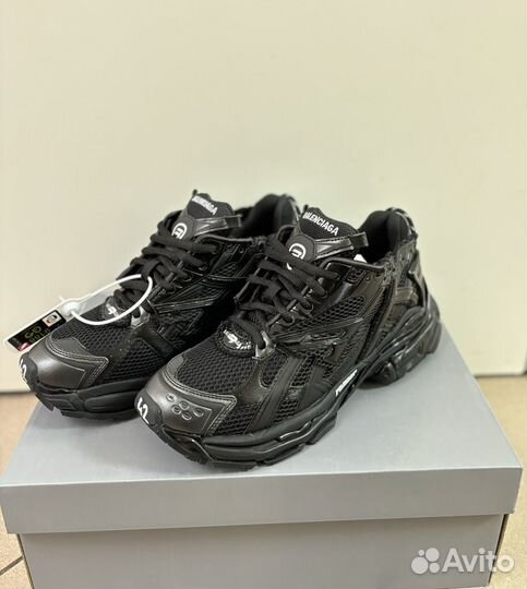 Кроссовки balenciaga runner черные