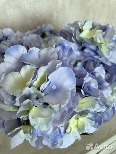 Гортензия искусственная