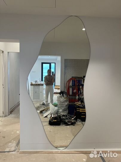 Зеркало напольное