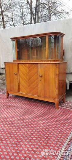 Румынский буфет сервант