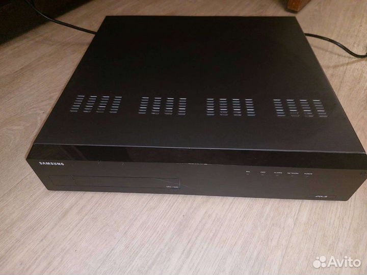Сетевой видеорегистратор Samsung SRN-1000P