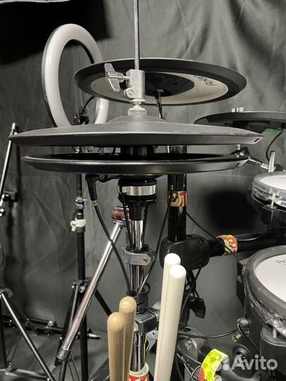 Электронные барабаны Roland TD 12 Custom