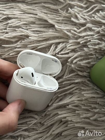 Airpods