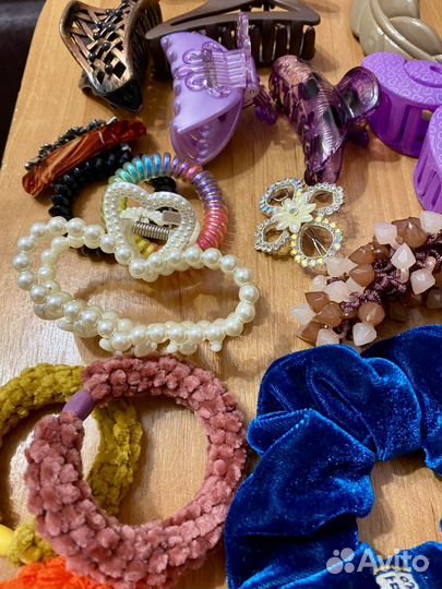 Заколки и резинки