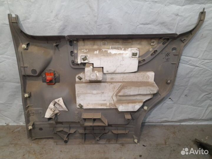 Обшивка двери задняя левая Opel Sintra X22XE 1998