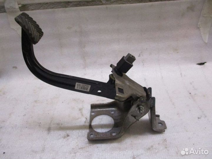 Педаль тормоза Kia Rio 3 (UB\QB)