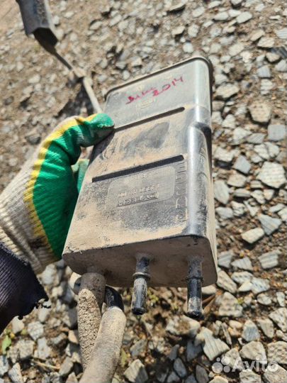 Абсорбер Nissan Juke F15 HR16DE 2014