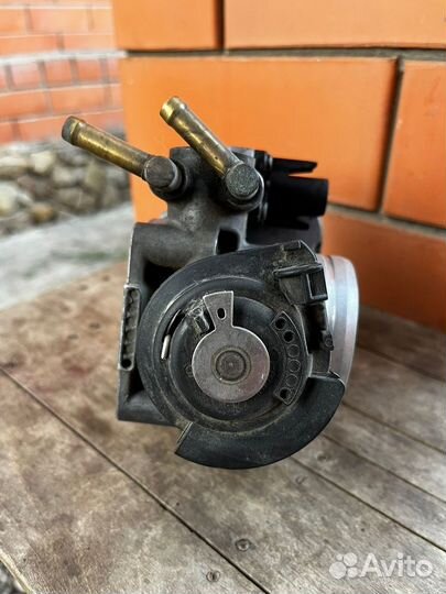 Дроссельная заслонка volkswagen passat b4