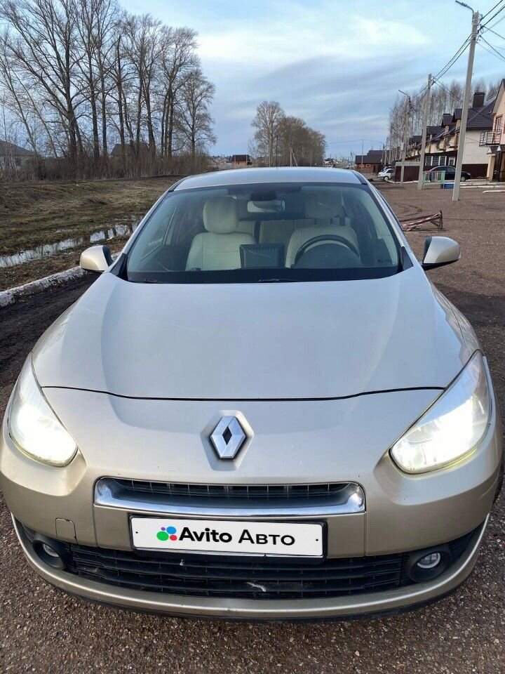 Renault Fluence: фото из отзыва