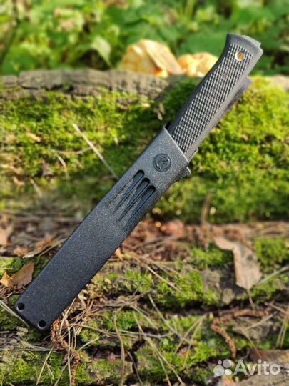Нож туристический 