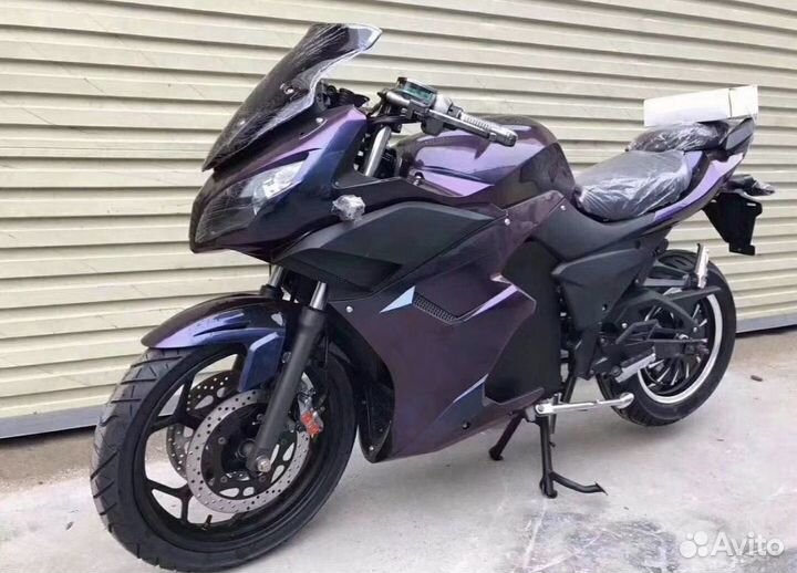 Электромотоцикл Yamaha R3