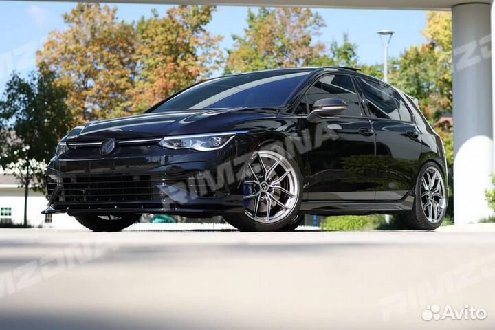 Литой диск HRE R19 5x108