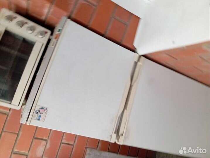 Холодильник бу