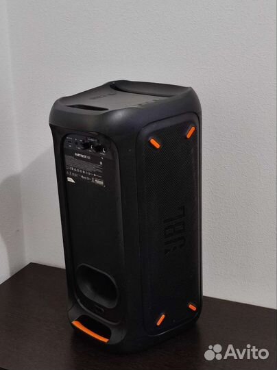 JBL partybox 100
