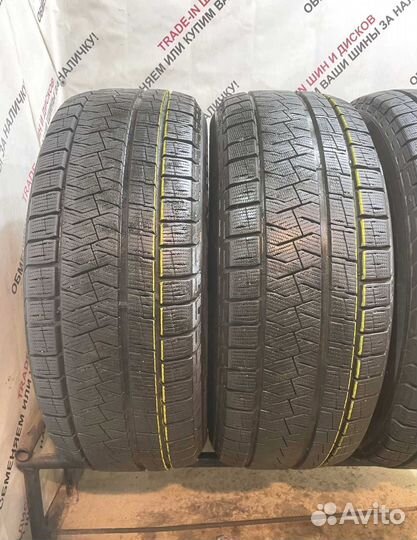 Formula Ice FR 215/60 R17 95L