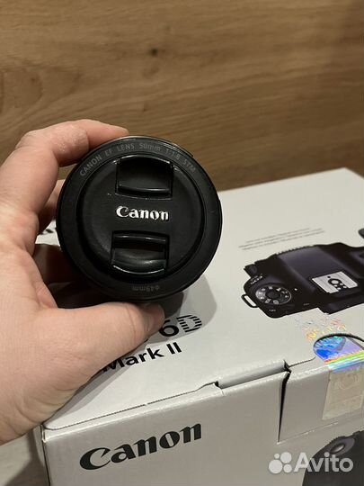 Фотоаппарат canon 6d mark ii б/у