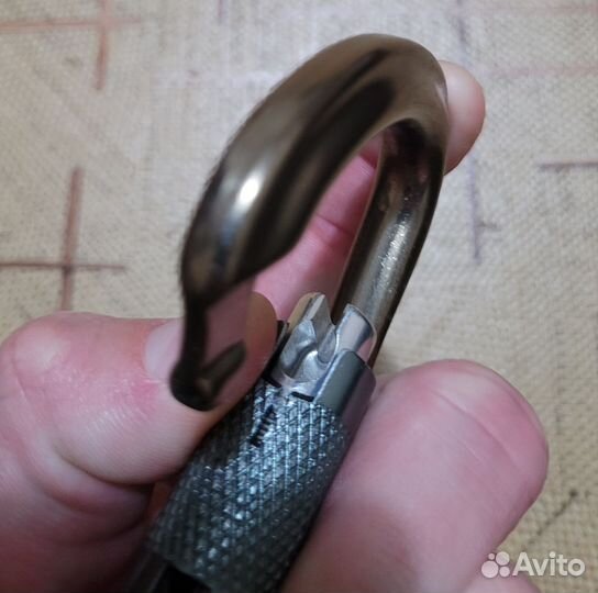 Карабин Singing rock Hypnos