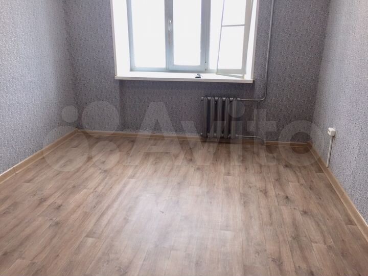 Комната 13,5 м² в 1-к., 4/5 эт.