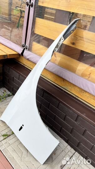 Крыло правое переднее бмв е90 рестайл(2011 г.в)