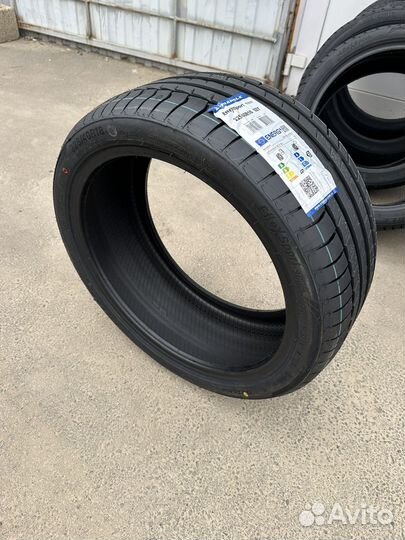 Triangle EffeXSport TH202 225/40 R18 92Y