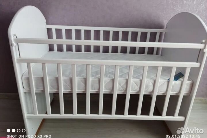 Детская кровать с матрасом