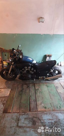 Ямах V-Max