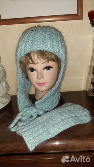 Шапка ушанка женская и варежки