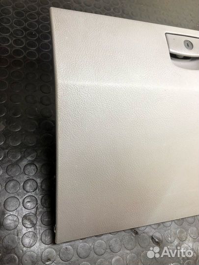 Бардачок Kia Sorento 1 2006 г