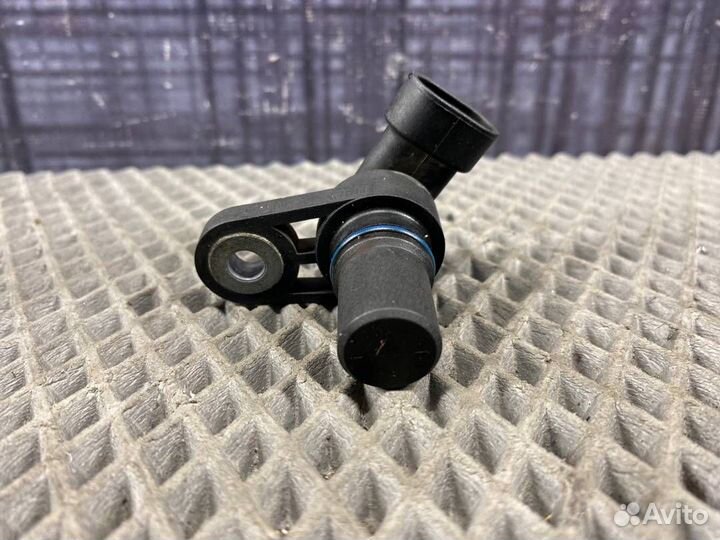 Датчик положения распредвала Chevrolet Trailblazer