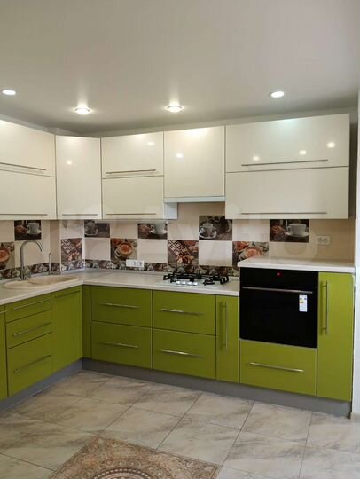 2-к. квартира, 56 м², 9/10 эт.