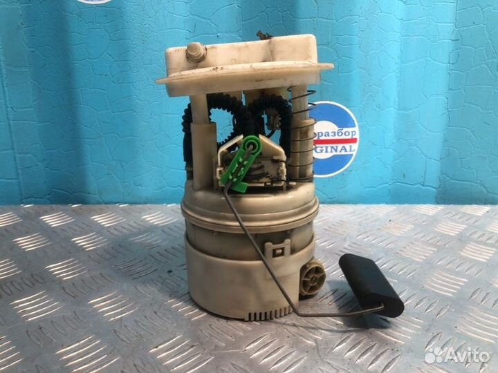 Насос топливный Renault Logan 1 K7M710 1.6