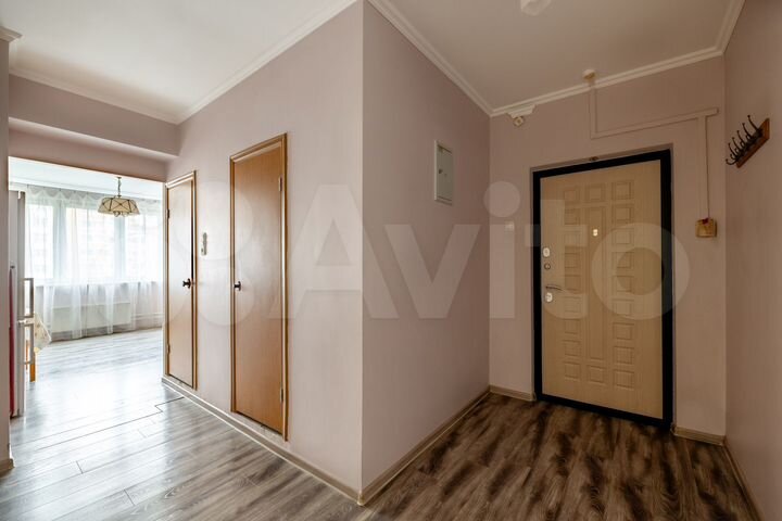 2-к. квартира, 65 м², 4/17 эт.