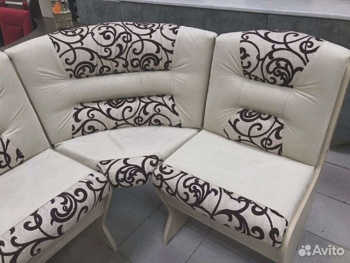 Кухонный уголок