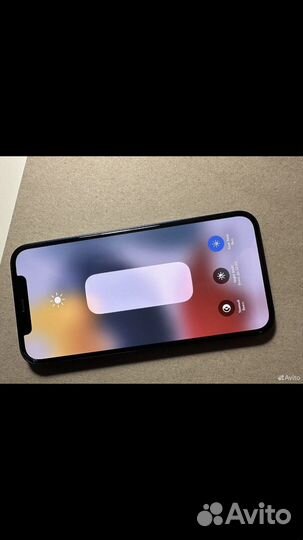 iPhone 12, 64 ГБ