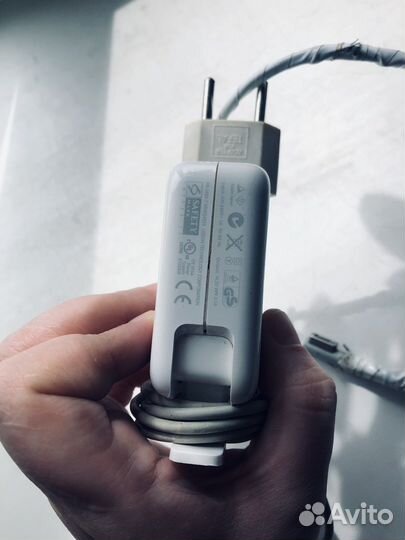 Зарядное устройство для macbook air