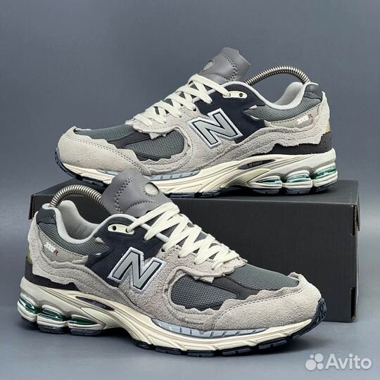 Кроссовки New Balance 2002R