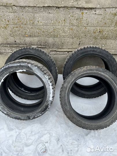 Bridgestone Ice Cruiser 5000 235/45 R17