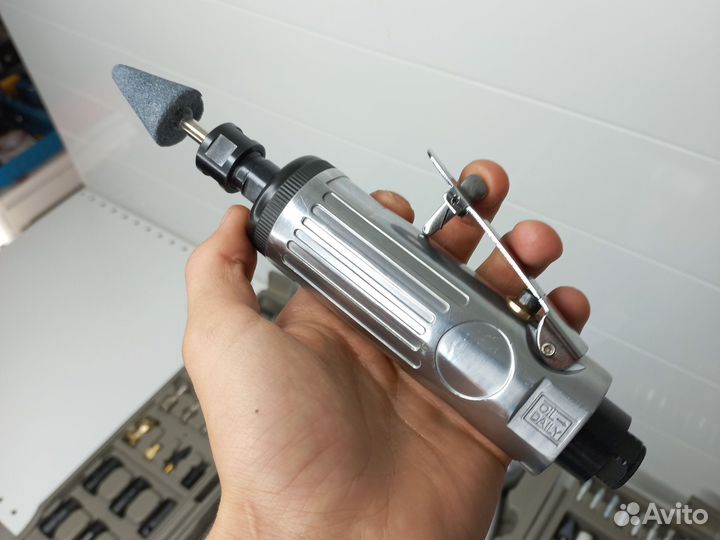 Набор пневмоинструмента с насадками 71 pcs