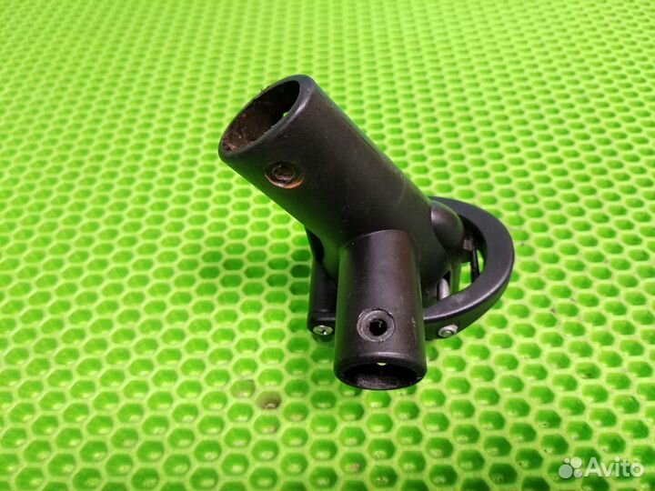 Блок поворотного колеса на детскую коляску