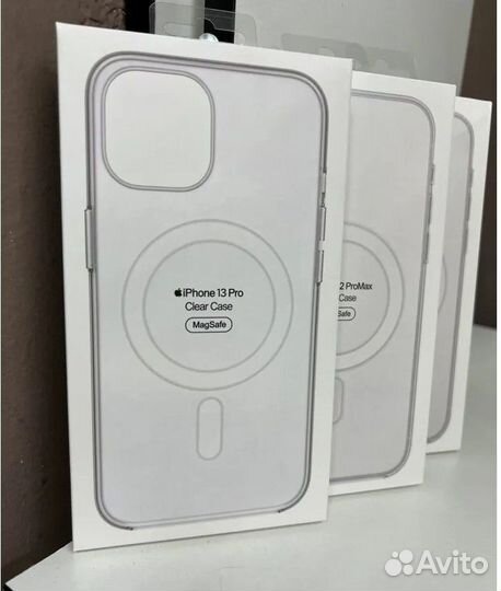 Чехол на iPhone