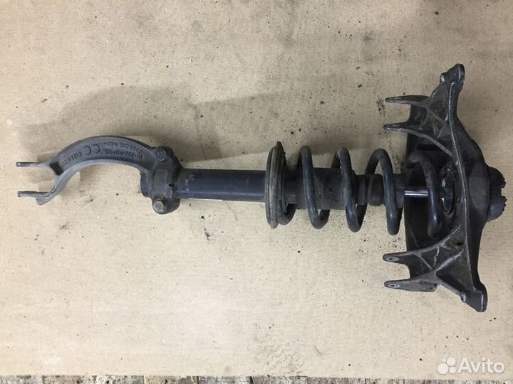 Амортизатор передний левый Audi Q5 I (2008—2012) 8