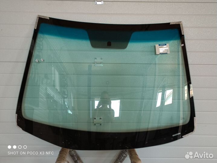 Лобовое стекло Kia Soul 2009-2013