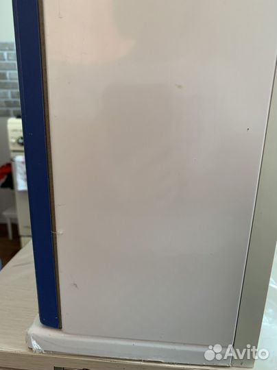 Шкаф навесной в ванную с зеркалом