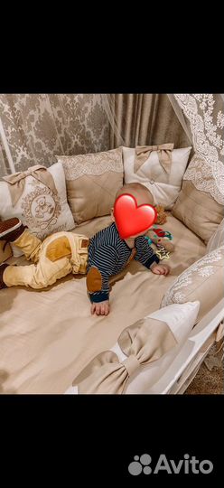 Бортики балдахин простынка в кроватку